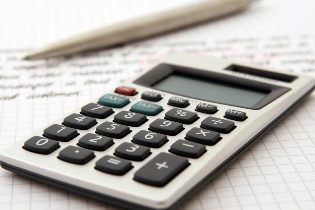 Gender Pay Gap: Just 11.93% Have Reported Data So Far 2 Real Wages 2022 Image